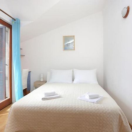 Holiday Home Mons Aureus Gornje Sitno Экстерьер фото