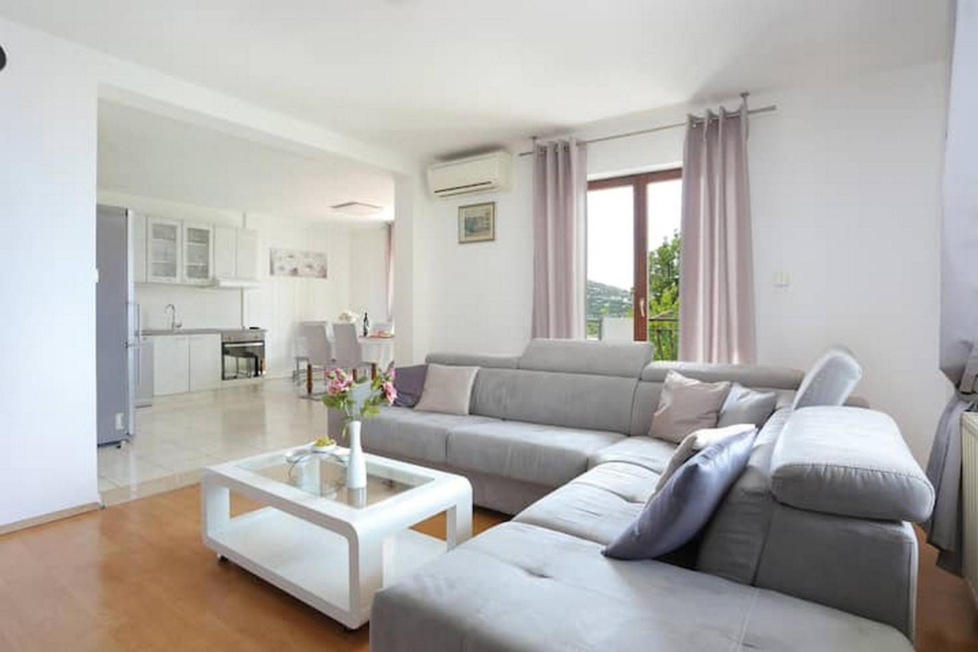 Holiday Home Mons Aureus Gornje Sitno Экстерьер фото