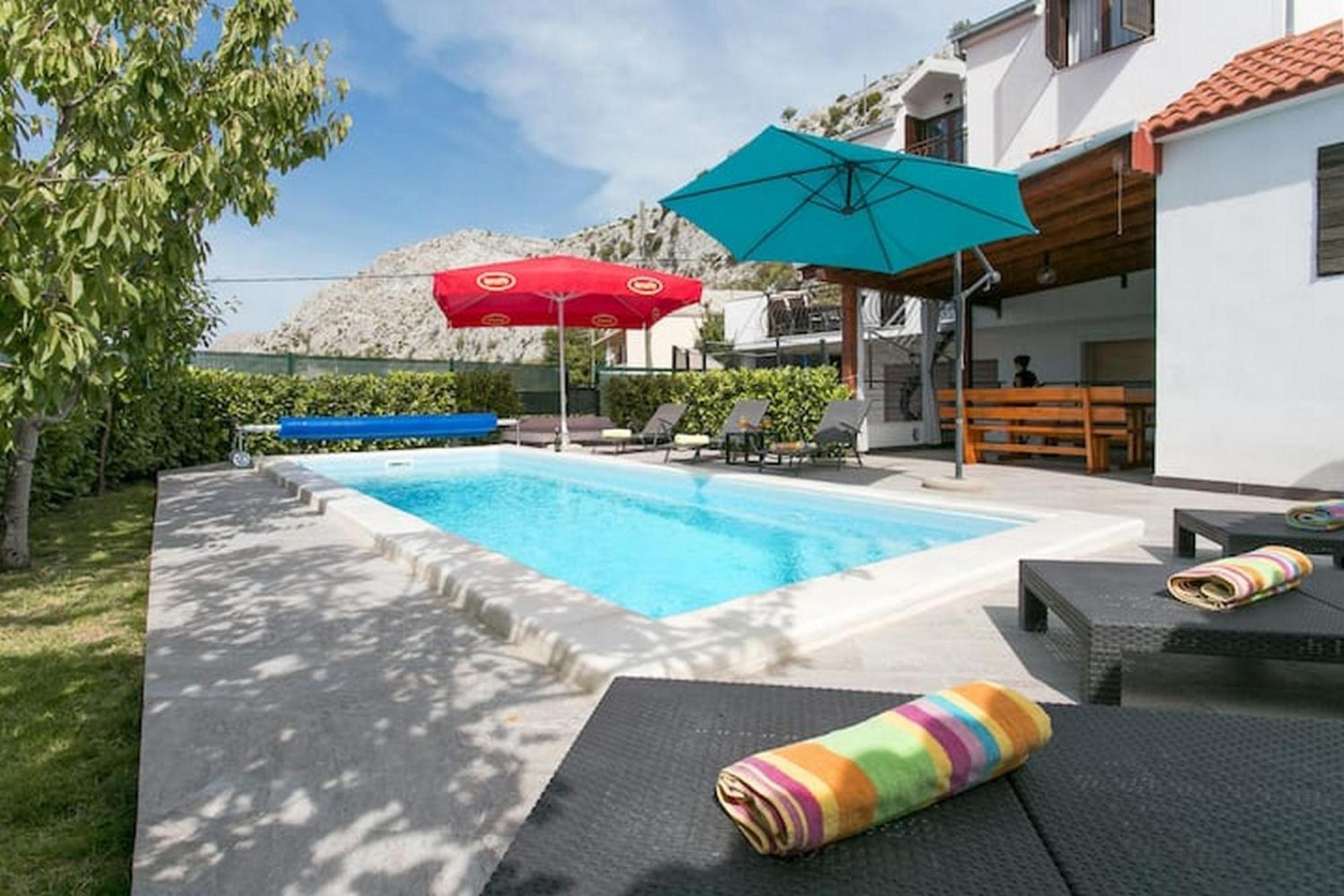 Holiday Home Mons Aureus Gornje Sitno Экстерьер фото